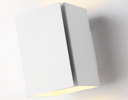 TN5115 Светильник настенный TN5115 WH белый G9 max 40W 120*80*105