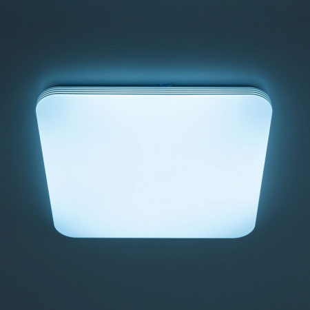 CL714K680G Симпла LED Св-к с пультом
