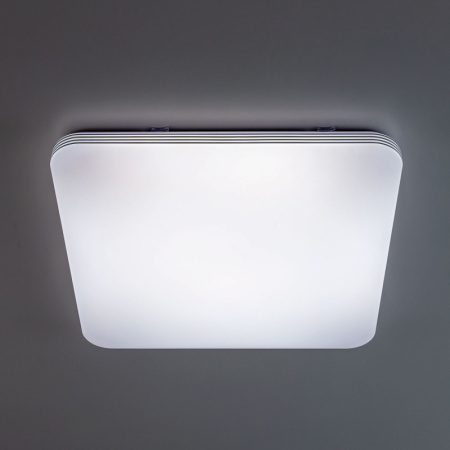 CL714K900G Симпла LED Св-к с пультом