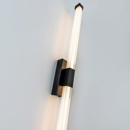 L2241-600 BK Настенный светильник LED4U L2241-600 BK