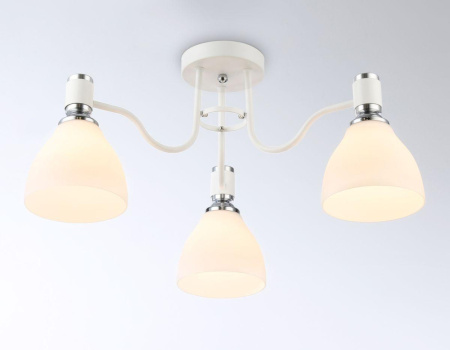 TR303302 Светильник потолочный TR303302/3 WH/CH/FR белый/хром/белый матовый E27*3 max 60W D600*270